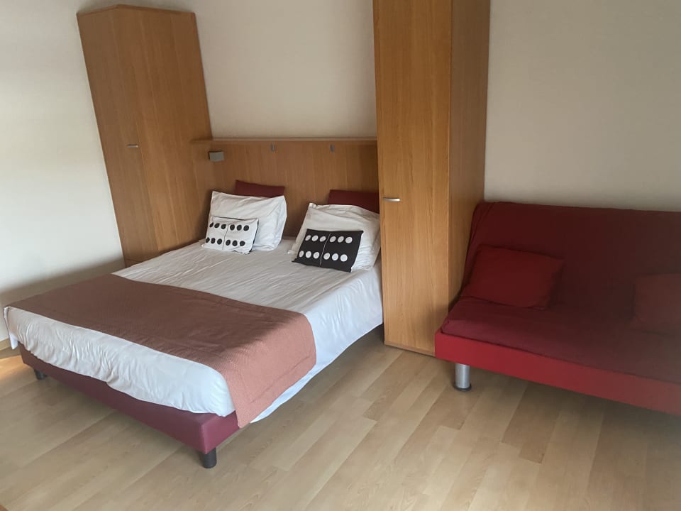 Zimmer Domino Suite Hotel