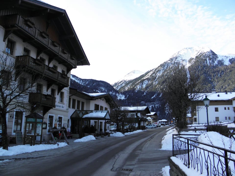 Außenansicht Hotel Krimmlerfälle