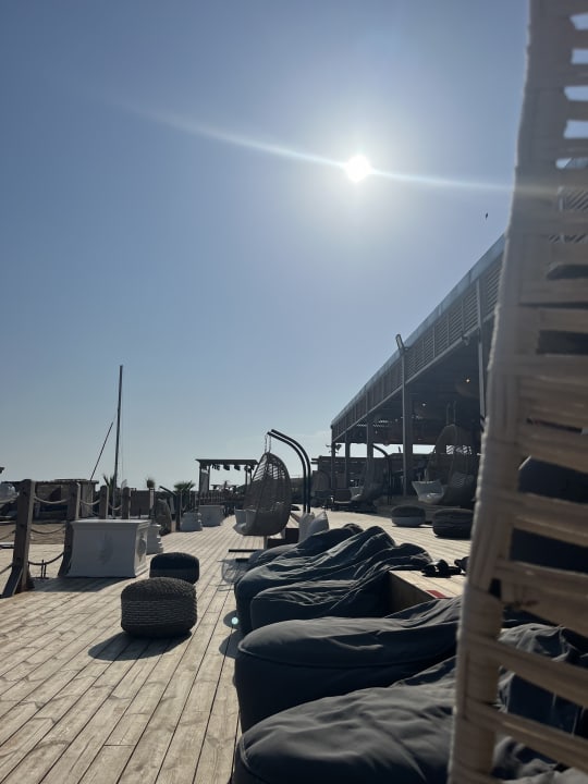 Strand Jacaranda Luxury Resort