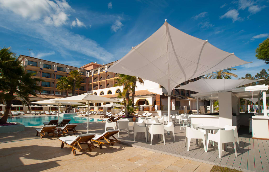 Pool Bar TUI BLUE Isla Cristina Palace