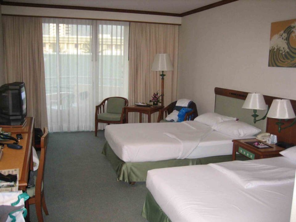 Holiday Inn Standard Room Holiday Inn Resort Phuket