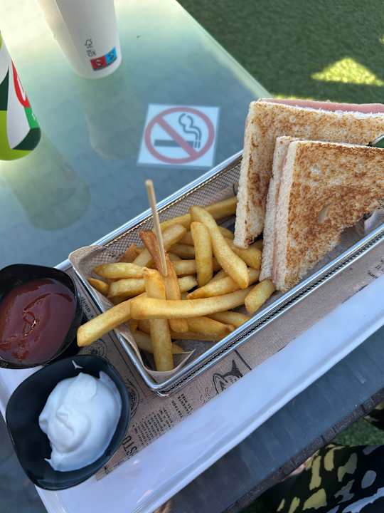 Gastro R2 Romantic Fantasia Suites - Adults only