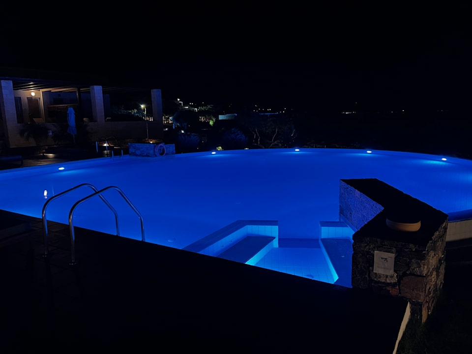 Pool Kakkos Beach Hotel