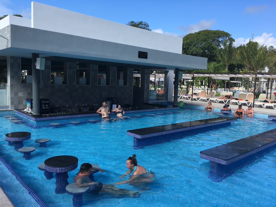 Pool Hotel Riu Tequila