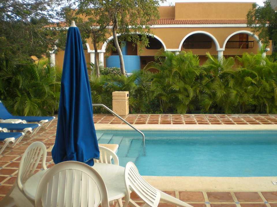 Terrasse mit Pool Sandos Playacar Beach Resort