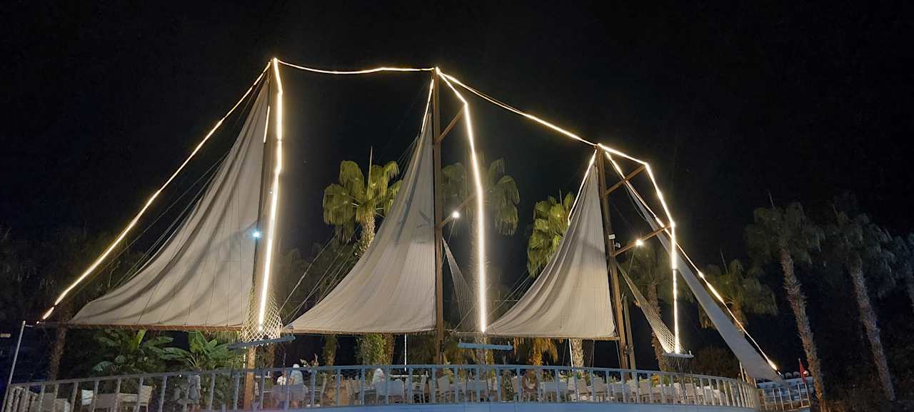 Pool Can Garden Resort