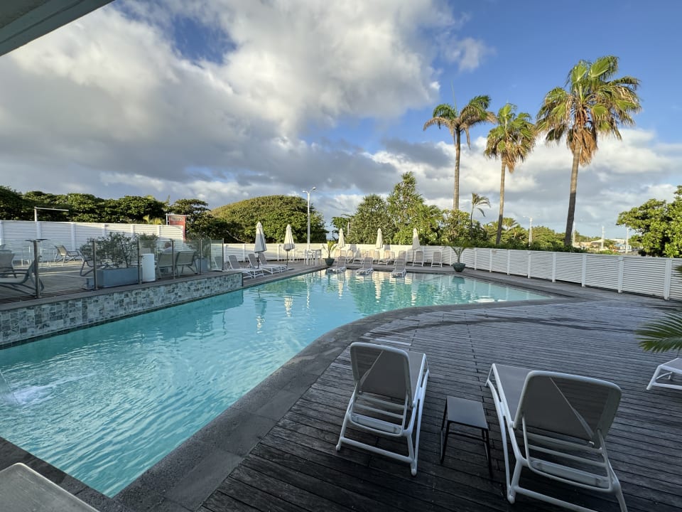 Pool Villa Delisle Hotel