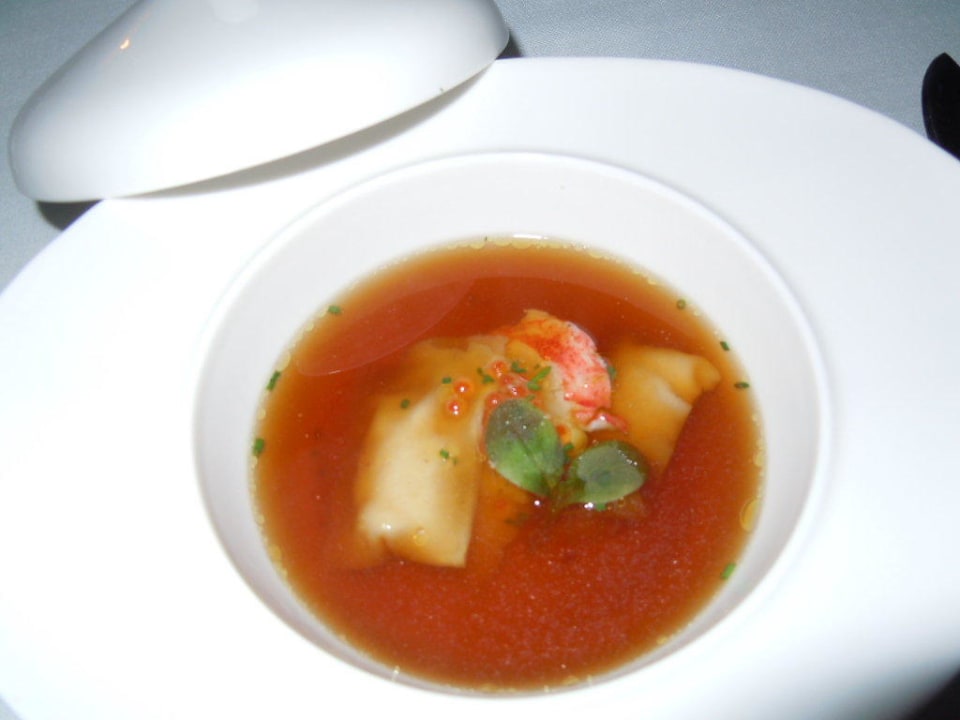 Hummerbrühe mit Ravioli Fontsanta Hotel Thermal Spa & Wellness - Adults only