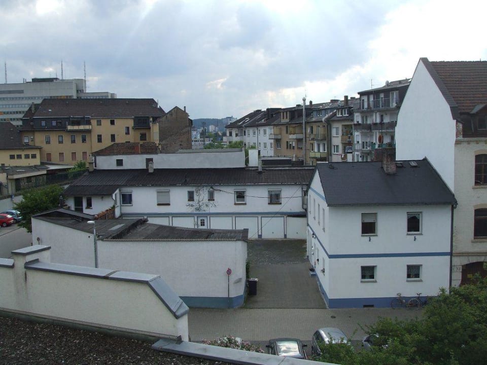 Der Ausblick aus meinem Zimmer in den Hof City Hotel Kurfürst Balduin