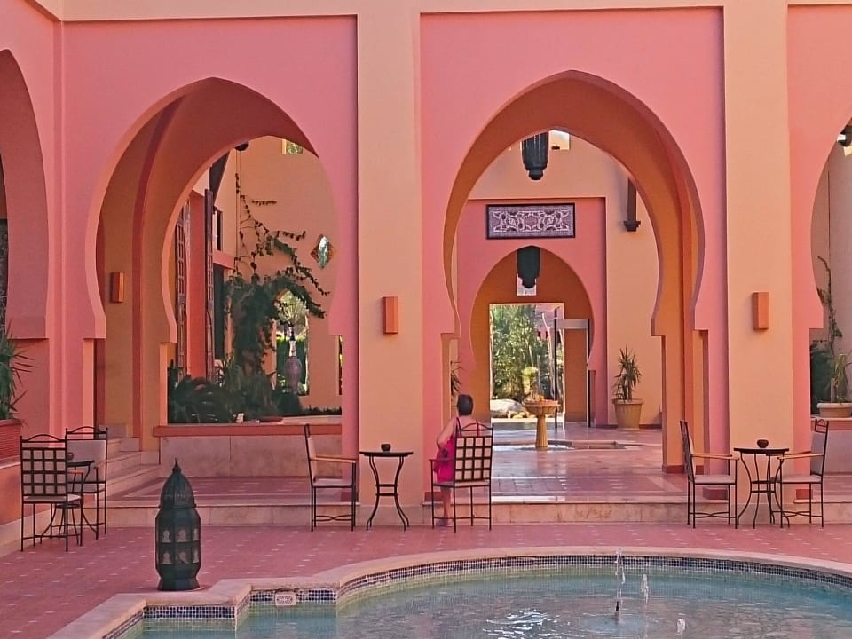 Teich vor der Rezeption Steigenberger Coraya Beach - Adults only