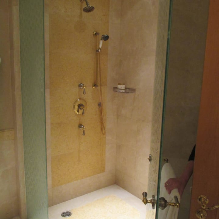 Dusche Emirates Palace Mandarin Oriental