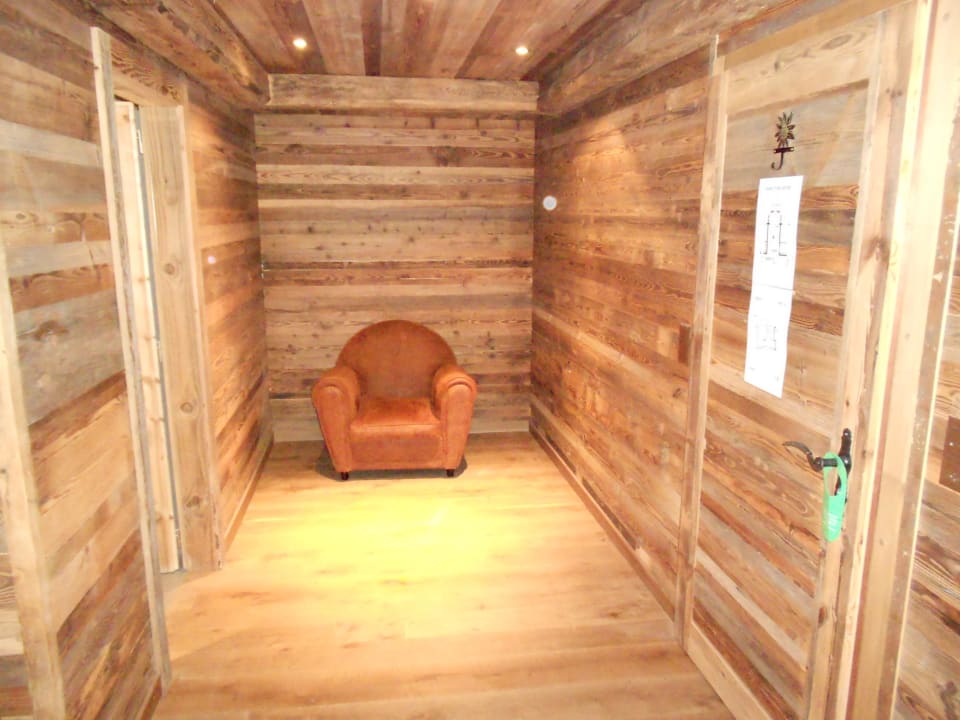 Zimmer / Flur Hotel Etrier