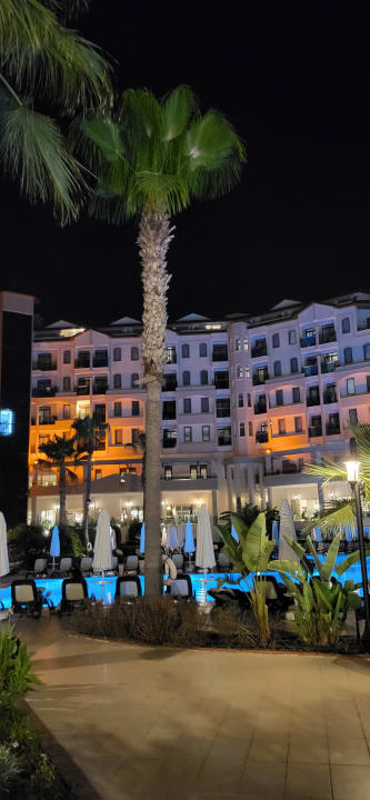 Pool Bella Resort & Spa