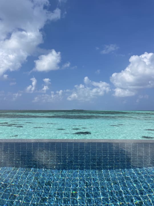 Strand Le Méridien Maldives Resort & Spa