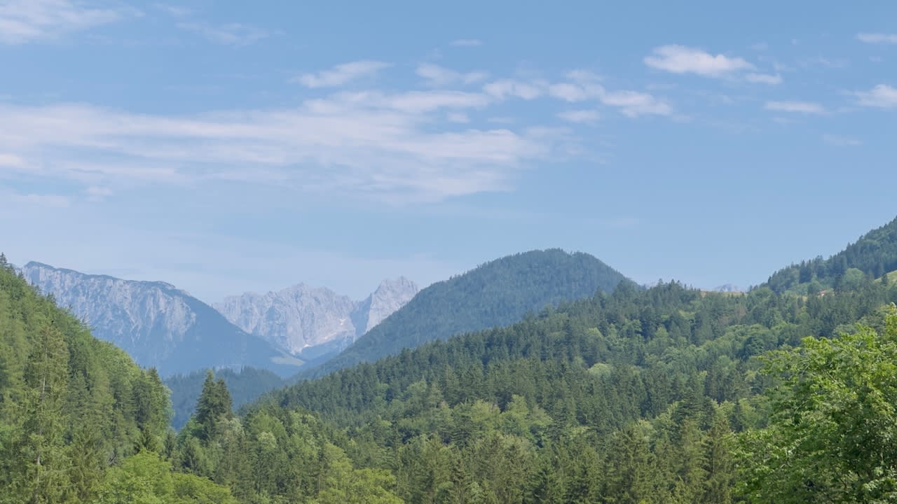 Ausblick Hotel Feuriger Tatzlwurm