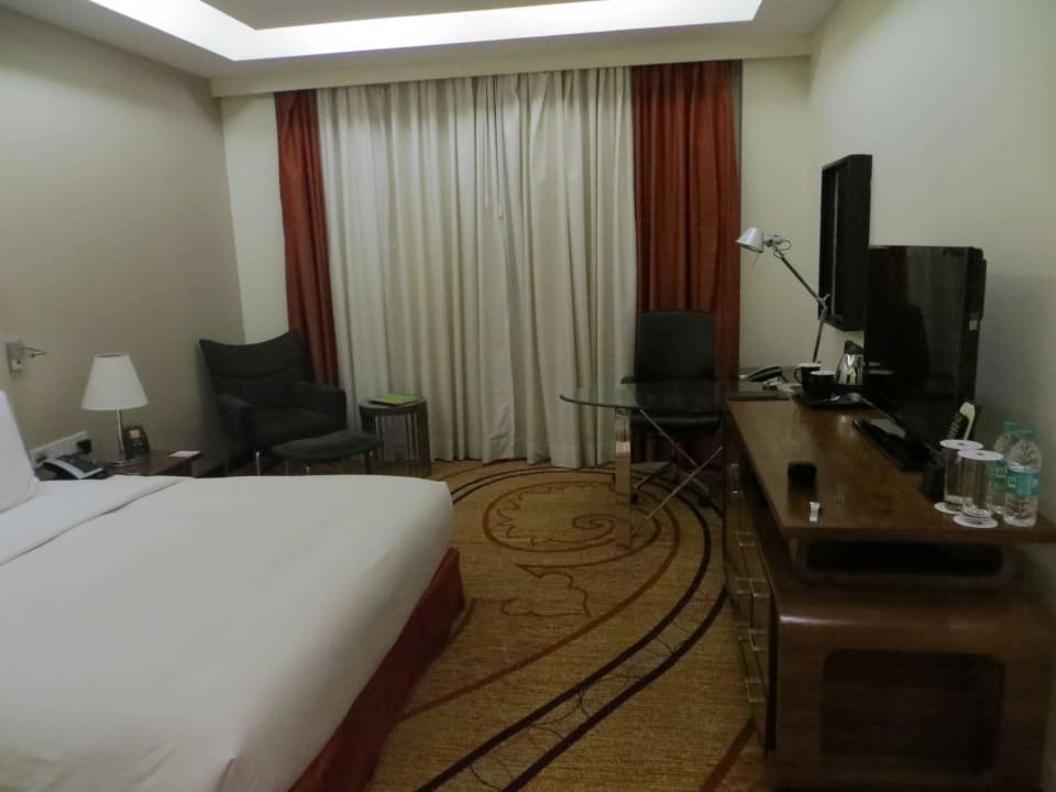 Zimmer DoubleTree by Hilton Hotel Gurgaon - New Delhi NCR