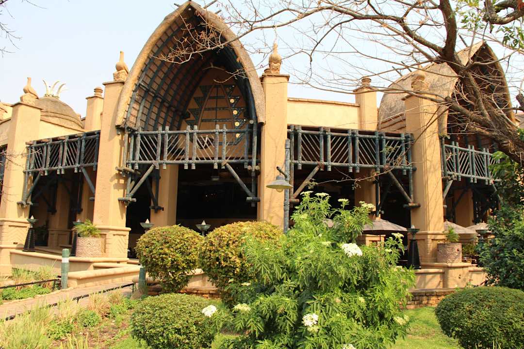 Restaurant Hotel The Kingdom at Victoria Falls