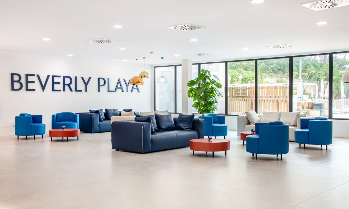 Lobby Hotel Vibra Beverly Playa