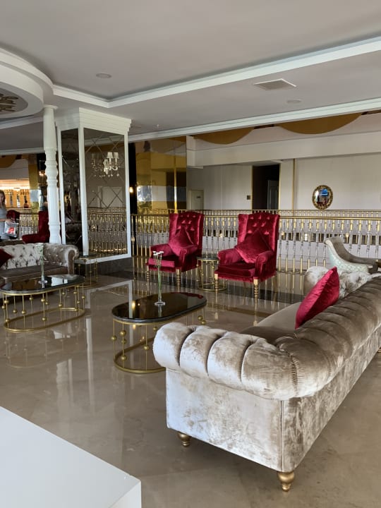 Lobby Dream World Aqua Hotel