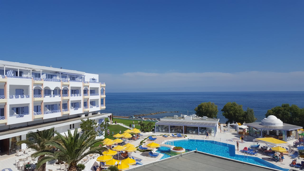 Pool Hotel Serita Beach