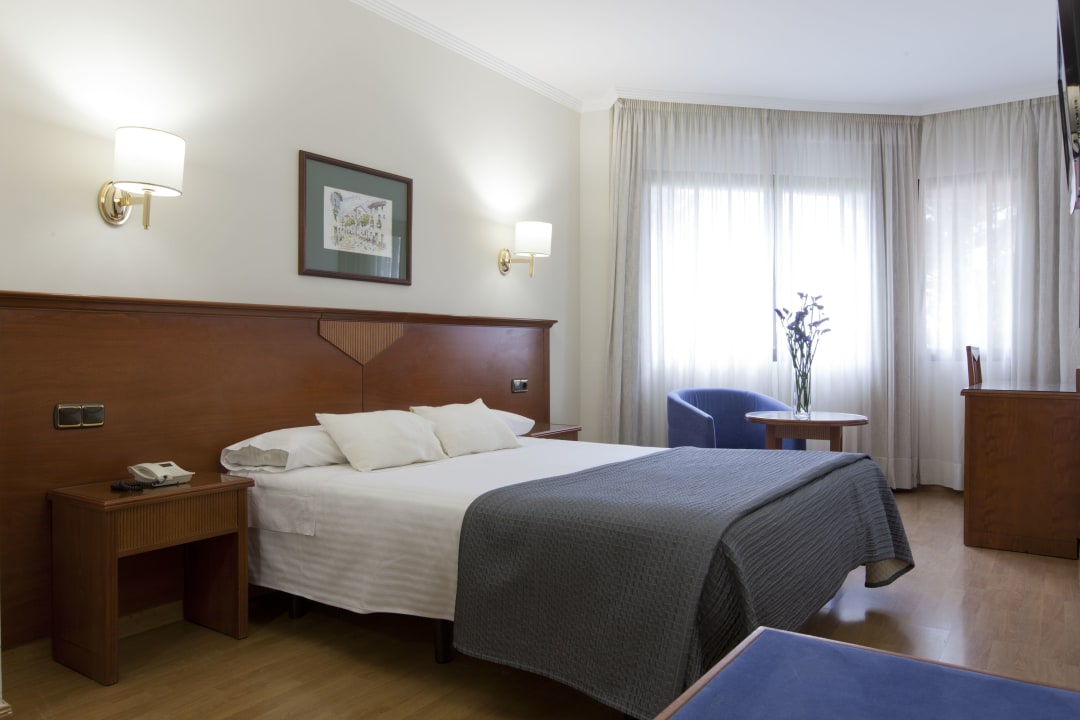 Zimmer Hotel Porcel Alixares
