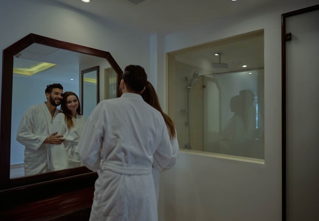 Zimmer Diamond Beach by Pearl Resort