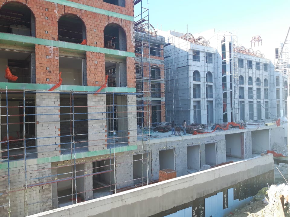 Ostseite Richtung Crown Palace Side Royal Palace Hotel & Spa