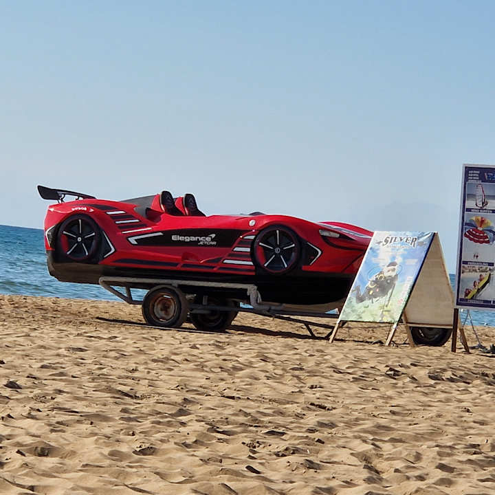 Strand Dream World Aqua Hotel