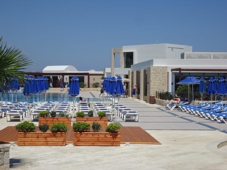 Pool Grand Hotel Holiday Resort