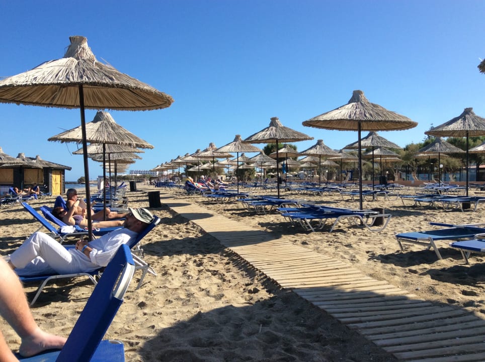 Strand Anissa Beach & Village