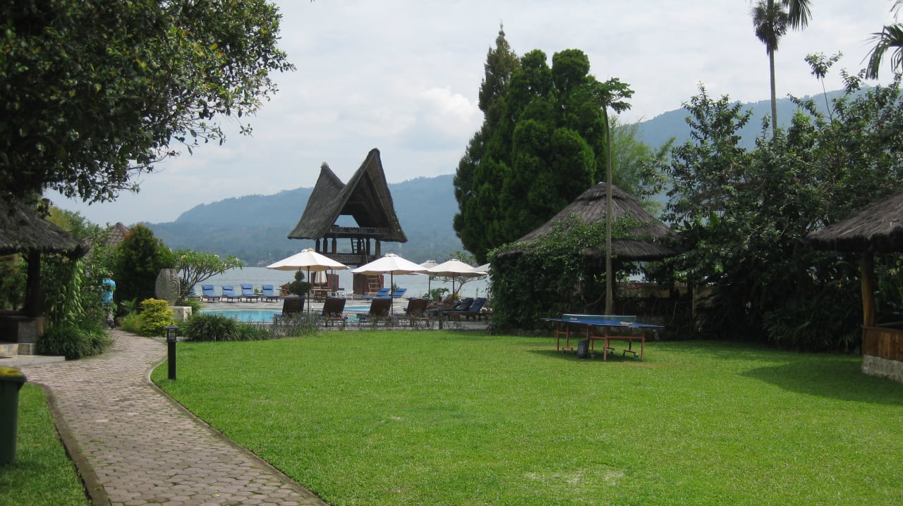 Gartenanlage Hotel Tabo Cottages