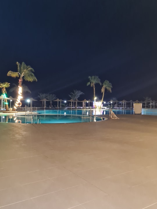 Pool Blue Reef Red Sea Resort