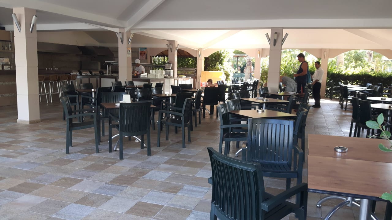 Snack Bar Hane Family Resort