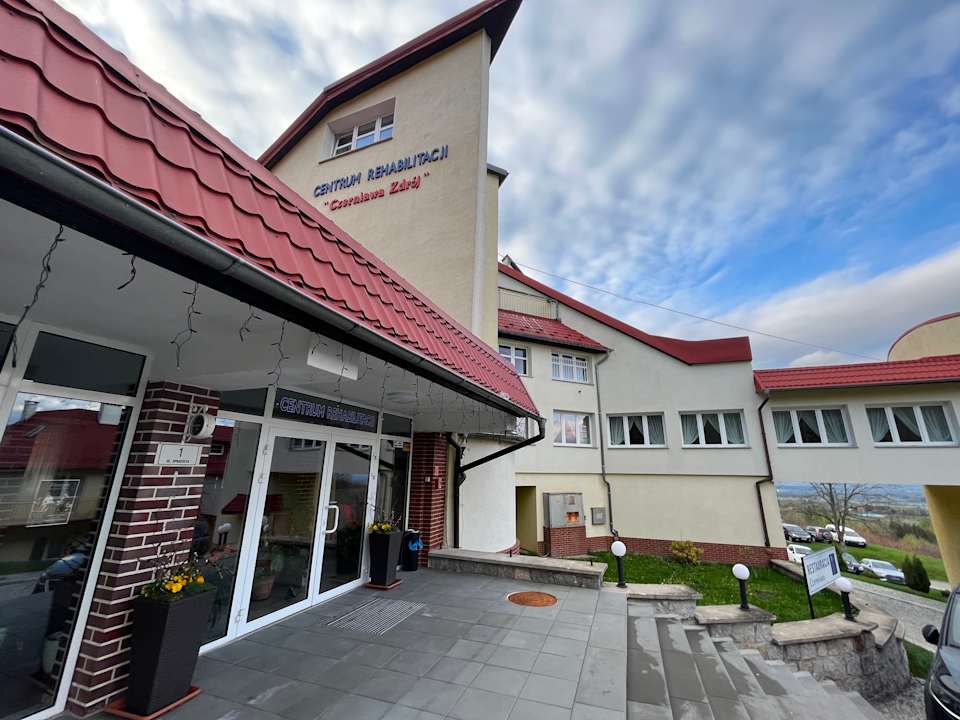 Außenansicht Klinika Młodości Medical SPA