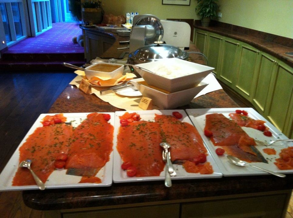 Lachs beim Sonntagsfrühstück Hotel Hochschober
