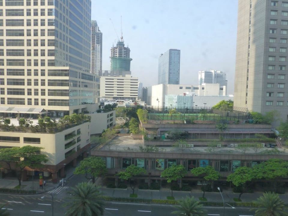 Aussicht vom Deluxe Room Nr. 831 Hotel The Peninsula Manila