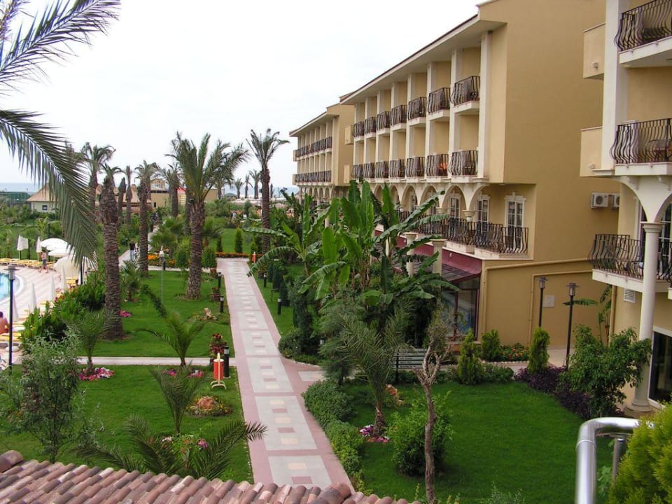 Außenanlage Zugang zum Meer vom Restaurant aus Belek Beach Resort Hotel