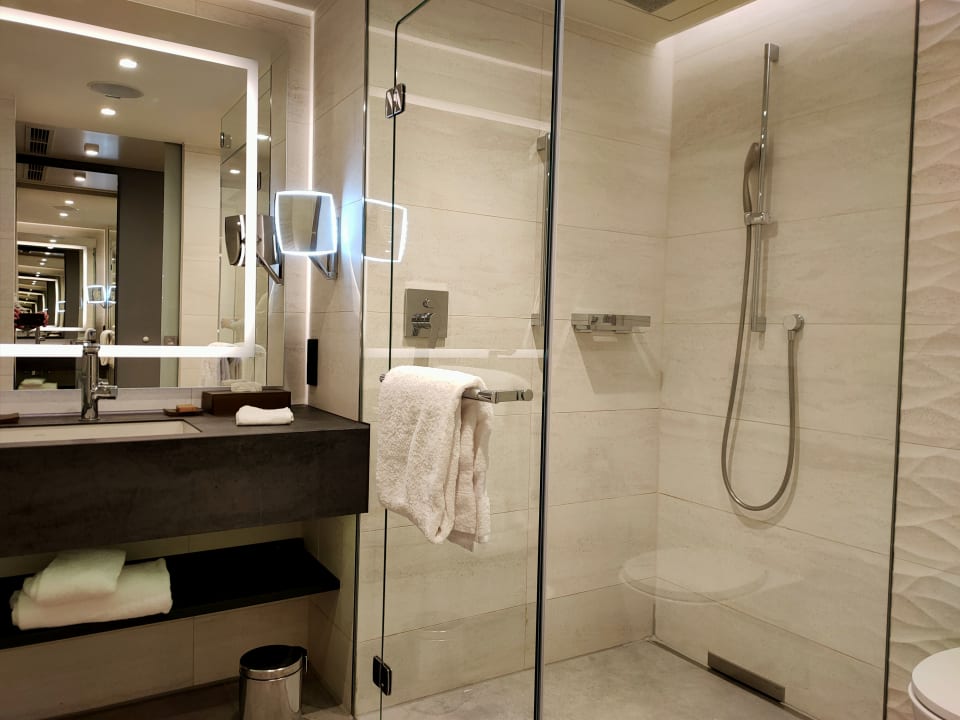 Zimmer Hilton Munich Airport