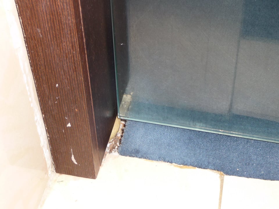 Übergang Bad/Zimmer Hotel Dion Palace Resort and Spa