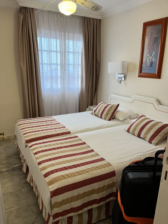 Zimmer Apartamentos Casablanca