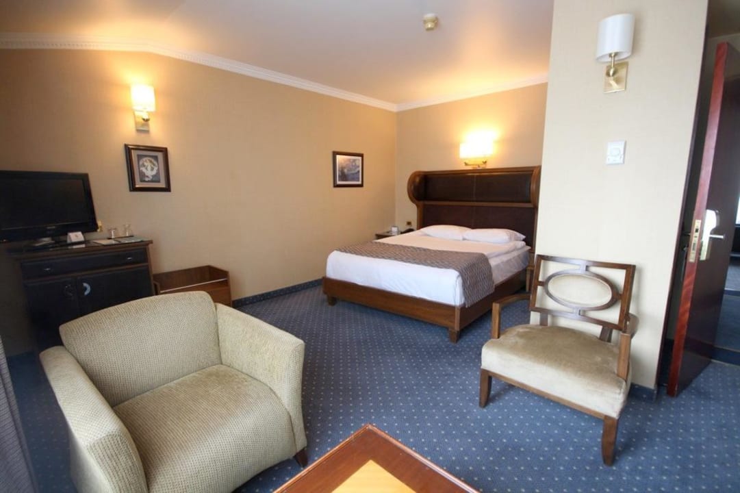 Standard room Titanic Comfort Hotel Sisli