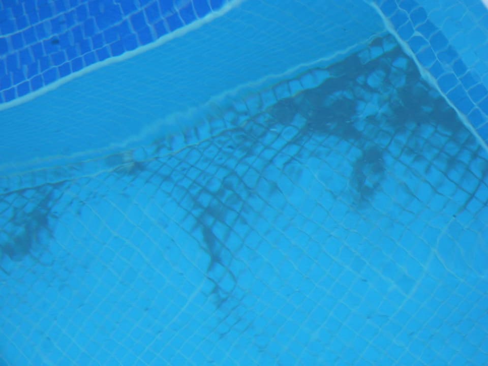 Dreckpool Hotel Sineva Beach