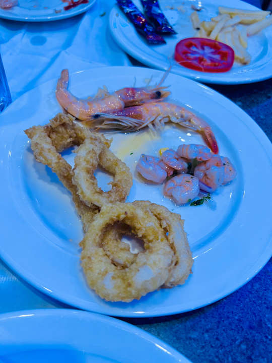 Gastro Kamelya Aishen Club