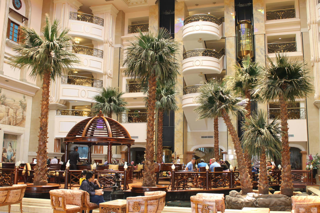 Lobby Palm Royale Resort - Soma Bay