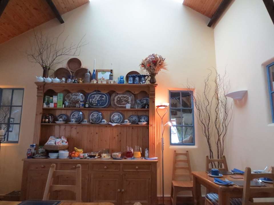 Frühstücksraum The Courtyard Guesthouse