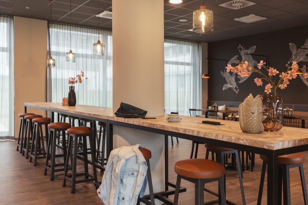 Gastro Holiday Inn - the niu, Tab Dusseldorf Main Station