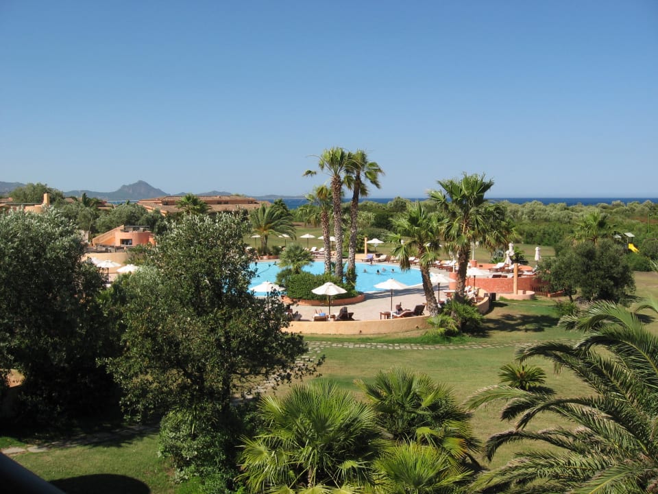 Zwischen Bungalows und Meer Sant Elmo Beach Hotel