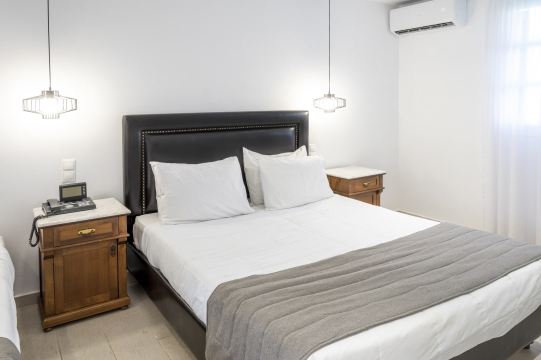 Zimmer Smy Mediterranean White Santorini