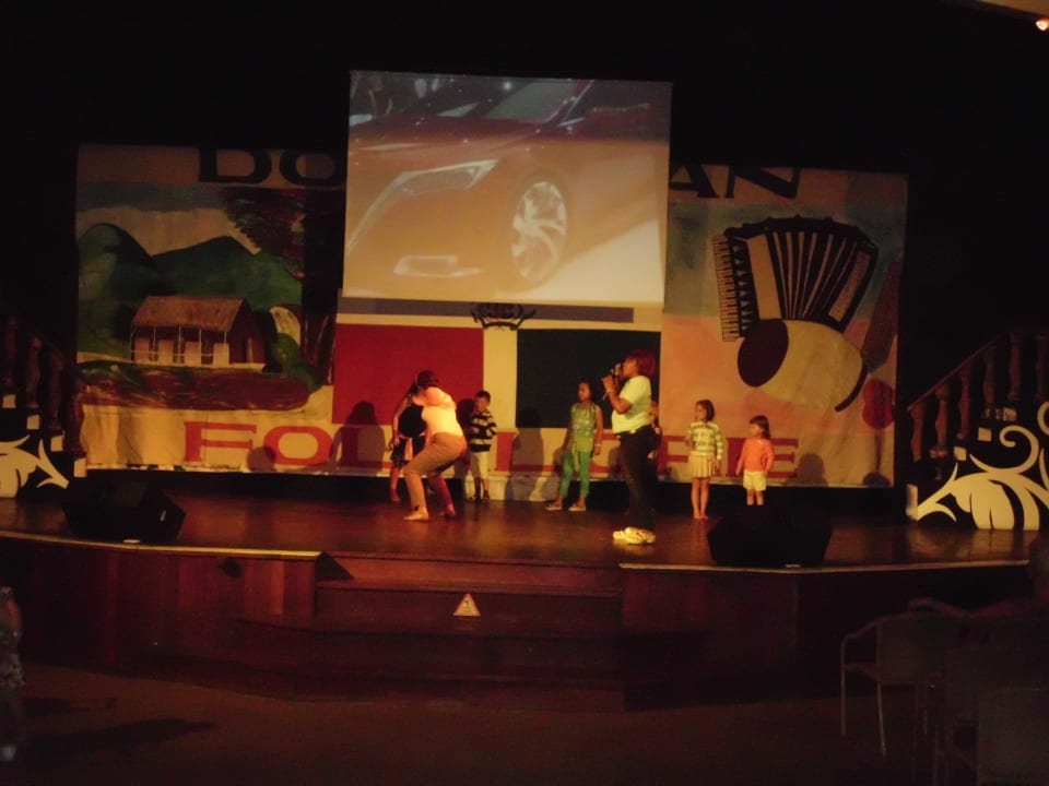 Theater Vik Hotel Arena Blanca & Cayena Beach