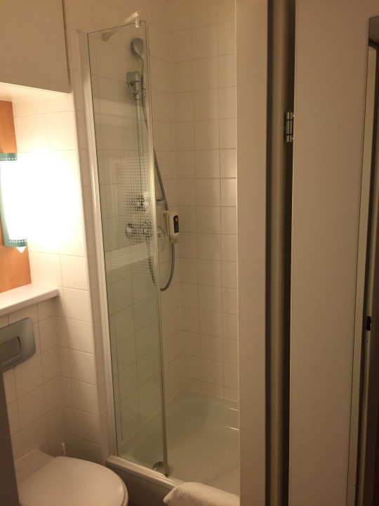 Dusche Hotel Ibis Linz City